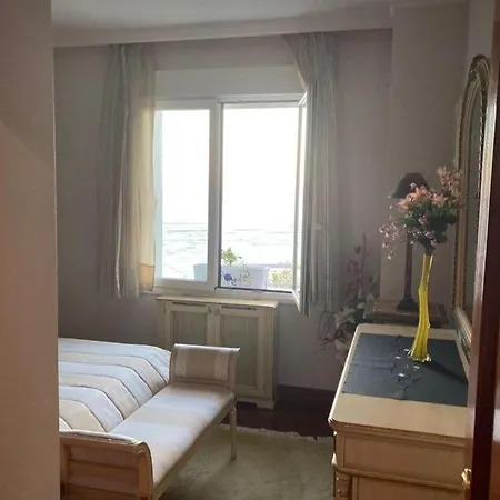 Uxue. Apartment *